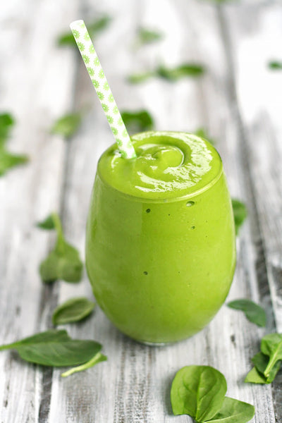 Green Mango and Pineapple Spinach Smoothie (8oz)