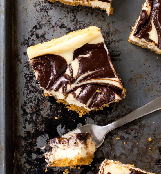 Nutella Swirl Cheesecake Bars(4 per box)