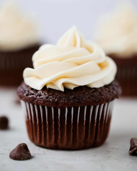 Homemade Chocolate Cupcakes with Buttercream icing (box of 4)