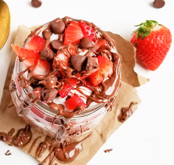 Chocolate Strawberry Overnight Oats (GF)